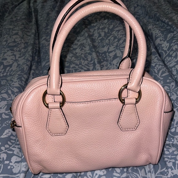 NWT Michael Kors Blush Bedford handbag - Picture 2 of 4